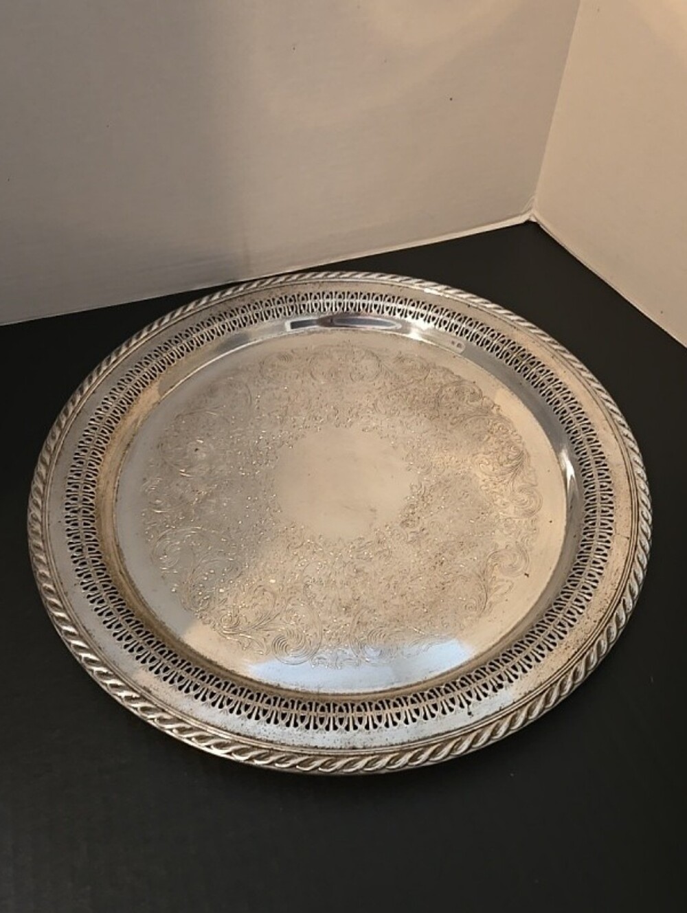 Vintage W.M Rogers Silver Plated Serving Tray Platter Ruben Edge 15"